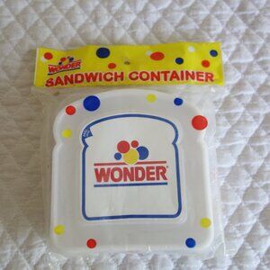 NIP WONDER BREAD Sandwich Container